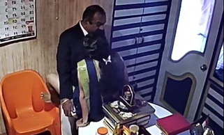 Ashok Kharat Porn With Saree Bhabhi New video